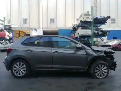 Vehicul casat volkswagen polo beats al anului 2019 alimentat dkr