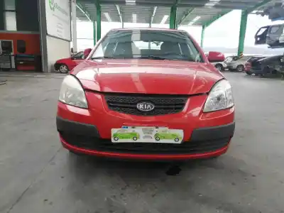 Scrapping Vehicle kia rio ii (jb) 1.4 16v of the year 2005 powered g4ee