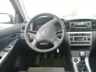 Scrapping Vehicle toyota corolla (e12) 1.6 16v of the year 2003 powered 3zzfe