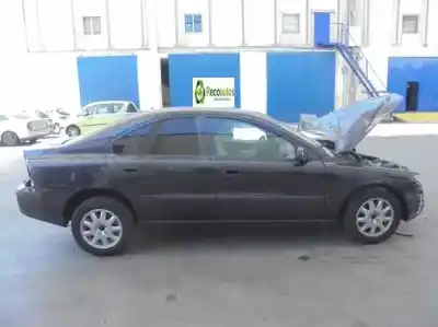 Veículo de Sucata volvo s60 berlina 2.4 (125kw) do ano 2002 alimentado b5244s