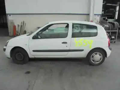 Здавання транспортного засобу renault clio ii fase ii (b/cb0) 1.2 року 2003 потужний d7fg726