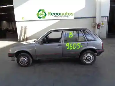 Veículo de Sucata OPEL CORSA A 1.5 Diesel do ano 1990 alimentado 15D4EC1