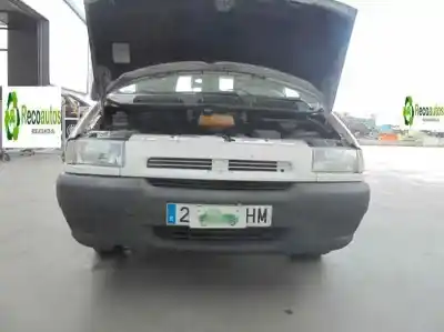 Veículo de Sucata citroen jumpy i (u6u_) 2.0 hdi 95 do ano 2003 alimentado rhx