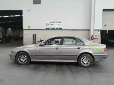 Veículo de Sucata BMW SERIE 5 BERLINA (E39) 3.0 24V Turbodiesel CAT do ano 2003 alimentado 306D1