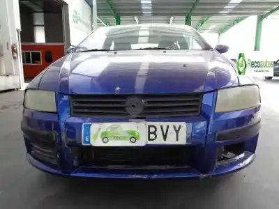 Veículo de Sucata fiat stilo (192_) 1.6 16v (192_xb1a) do ano 2002 alimentado 182b6000