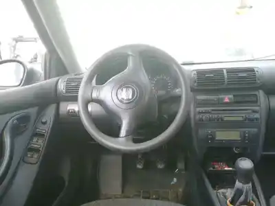Здавання транспортного засобу seat toledo (1m2) select року 2004 потужний asv