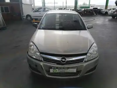 Veículo de Sucata opel astra h berlina cosmo do ano 2007 alimentado z19dt