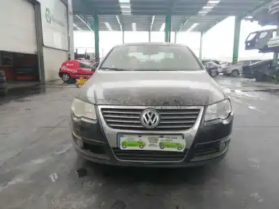 Veicolo di demolizione volkswagen                                         passat berlina (3c2)                                                                                                                                                                                                                                       2.0 tdi dpf                                                                                                                                                                                                                                                dell'anno 2007 alimentato bmr