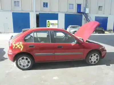 Vehicul casat mg serie 200 (rf) 1.6 cat al anului 1997 alimentat 16k4f