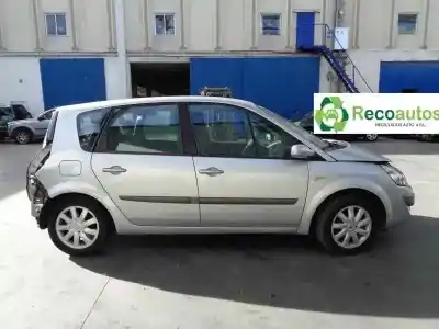 Véhicule à la ferraille renault                                            scenic ii                                                                                                                                                                                                                                                  1.5 dci diesel                                                                                                                                                                                                                                             de l'année 2009 alimenté k9kp732