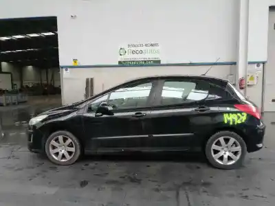 Veículo de Sucata PEUGEOT 308 I (4A_, 4C_) 1.6 16V do ano 2008 alimentado 5FW