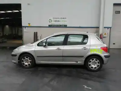 Veículo de Sucata PEUGEOT 307 (S2) 1.4 16V CAT (KFU / ET3J4) do ano 2006 alimentado KFU