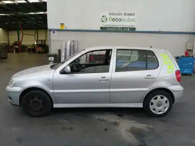 Hurda Aracı volkswagen polo berlina (6n2) 1.4 16v yılın 2001 güçlü aua