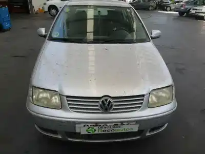 Hurda Aracı volkswagen polo berlina (6n2) 1.4 16v yılın 2001 güçlü aua