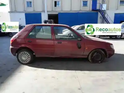 Veicolo di demolizione ford fiesta berl./courier 1.4 cat (pt-e) dell'anno 1994 alimentato f4a