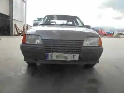 Veicolo di demolizione OPEL KADETT E 1.6 dell'anno 1988 alimentato 16SV