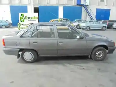 Sloopvoertuig opel kadett e 1.6 van het jaar 1988 aangedreven 16sv