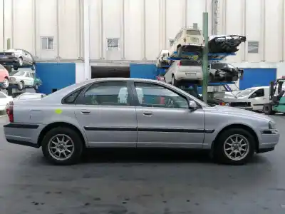 Veicolo di demolizione volvo s80 berlina 2.5 d dell'anno 1999 alimentato d5252t