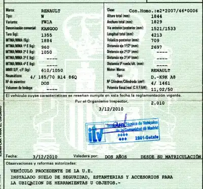 Veículo de Sucata renault kangoo (kc0/1_) 1.5 dci do ano 2010 alimentado k9ka800