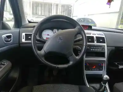 Veículo de Sucata peugeot 307 (s2) 1.6 16v hdi do ano 2007 alimentado 9hx