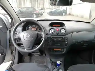Véhicule à la ferraille citroen                                            c2 (jm_)                                                                                                                                                                                                                                                   1.4 hdi                                                                                                                                                                                                                                                    de l'année 2004 alimenté 8hx