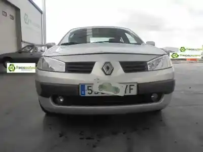 Здавання транспортного засобу RENAULT MEGANE II SEDÁN (LM0/1_) 1.9 dCi (LM0G LM1G LM2C) року 2004 потужний F9Q B8