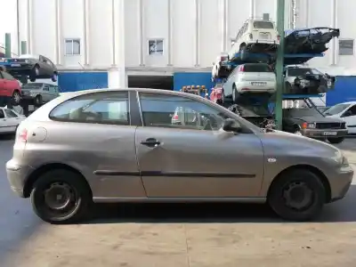 Sloopvoertuig seat ibiza (6l1) cool van het jaar 2004 aangedreven bbz
