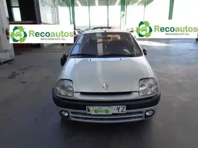 Scrapping Vehicle renault clio ii fase i (b/cbo) 1.4 16v tech-run 98 cv / 72 kw of the year 2000 powered k4j a7
