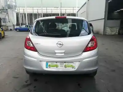 Scrapping Vehicle opel corsa d 1.2 cat (a 12 xer / ldc) of the year 2010 powered a12xer