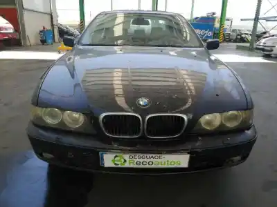 Veículo de Sucata bmw serie 5 berlina (e39) 530d do ano 1999 alimentado 306d1