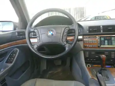 Veículo de Sucata bmw serie 5 berlina (e39) 530d do ano 1999 alimentado 306d1