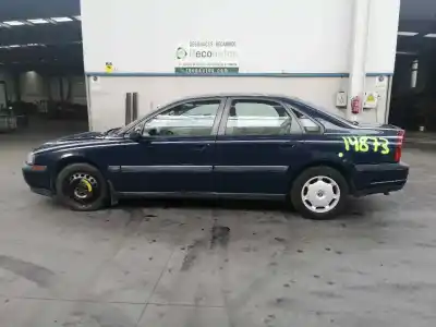 Veicolo di demolizione VOLVO S80 BERLINA 2.4 (125kW) dell'anno 1999 alimentato B5244S