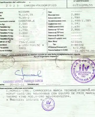 Veículo de Sucata nissan cabstar e (tl_, vl_) 3.0 110.35 (tl0) do ano 2001 alimentado bd30d