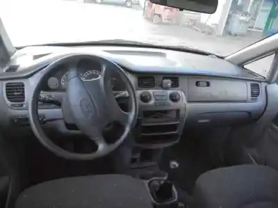 Veículo de Sucata hyundai trajet (fo) 2.0 crdi gls do ano 2004 alimentado d4ea