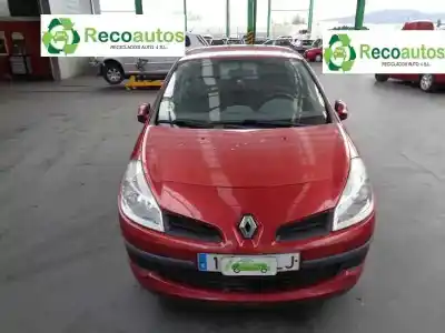 Veículo de Sucata renault clio iii 1.5 dci diesel do ano 2007 alimentado k9km768
