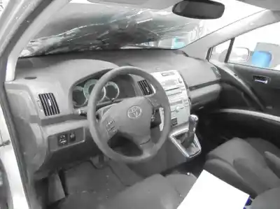 Veicolo di demolizione toyota corolla verso (r1) 2.2 d-4d sol dell'anno 2006 alimentato 2adftv