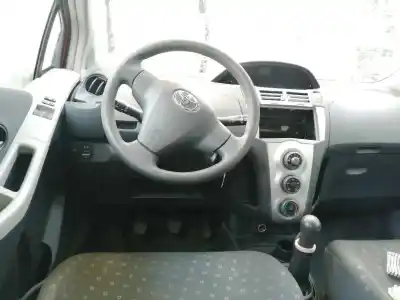 Здавання транспортного засобу toyota yaris (_p9_) 1.4 d-4d (nlp90_) року 2008 потужний 1nd