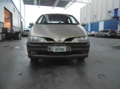 Scrapping Vehicle renault megane i scenic (ja0) 1.6 16v kaleido 107 cv / 79 kw of the year 1999 powered k4m