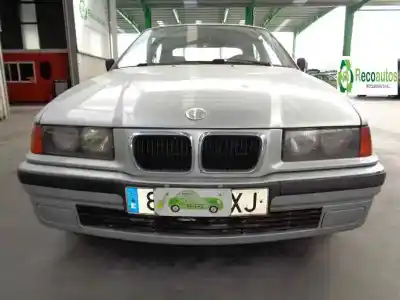 Veículo de Sucata bmw serie 3 compacto (e36) 318tds do ano 1997 alimentado d/17 4 t1
