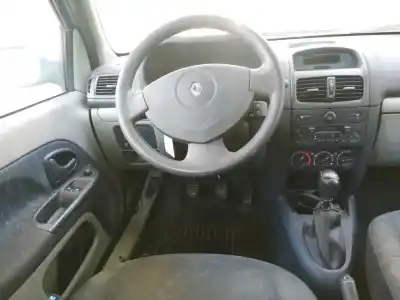 Здавання транспортного засобу renault clio ii fase ii (b/cb0) 1.5 dci diesel 65 cv / 48 kw року 2002 потужний k9k a7
