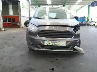 Veículo de Sucata ford transit courier ambiente do ano 2013 alimentado sfcd