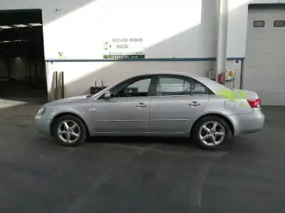 Veículo de Sucata HYUNDAI SONATA (NF) 2.0 CRDI Comfort I do ano 2006 alimentado D4EA