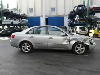 Veículo de Sucata hyundai sonata (nf) 2.0 crdi comfort i do ano 2006 alimentado d4ea