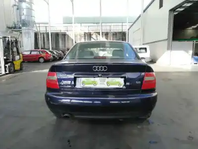 Sloopvoertuig audi a4 berlina (b5) 1.8 van het jaar 1998 aangedreven adr