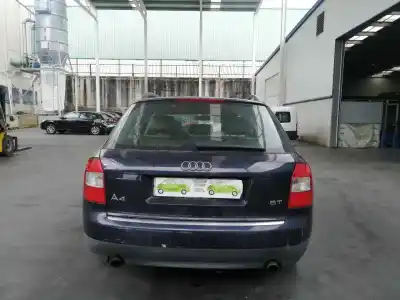 Здавання транспортного засобу audi a4 avant (8e5) 1.8 20v року 2002 потужний avj