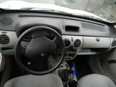 Здавання транспортного засобу renault kangoo (f/kc0) 1.5 dci diesel року 2003 потужний k9ka704