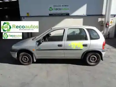 Veicolo di demolizione OPEL CORSA B (1993->) 1.7 D dell'anno 1999 alimentato D-X17D
