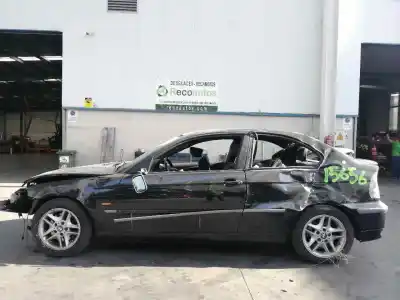 Veículo de Sucata BMW SERIE 3 COMPACT (E46) 325ti do ano 2001 alimentado 256S5