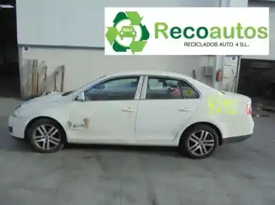 Здавання транспортного засобу volkswagen jetta (1k2) 2.0 tdi року 2008 потужний bkd