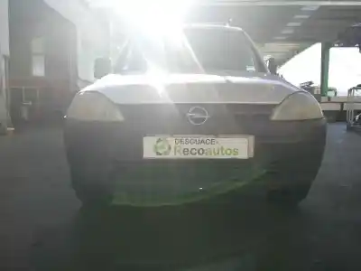 Sloopvoertuig opel combo familiar van het jaar 2007 aangedreven z17dth